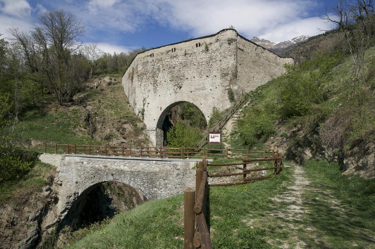 Grenier Du Coeur Aosta Exterior foto